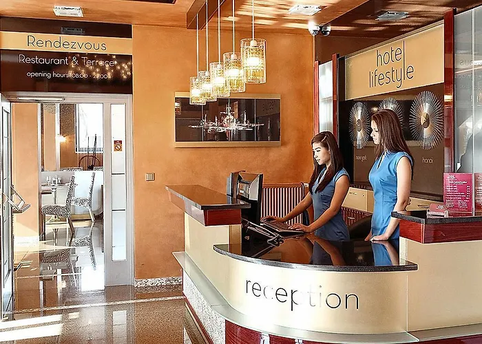 ホテル ライフスタイル 4*