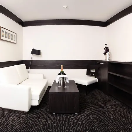 Lifestyle Hotel